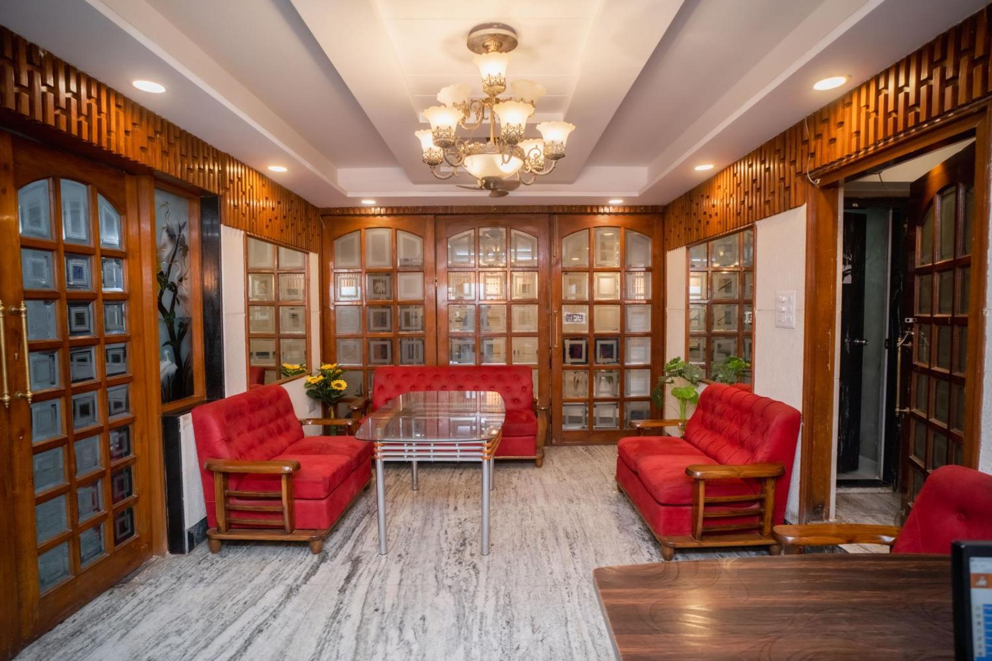 Pearl Courtyard Dormitory Varanasi Ngoại thất bức ảnh