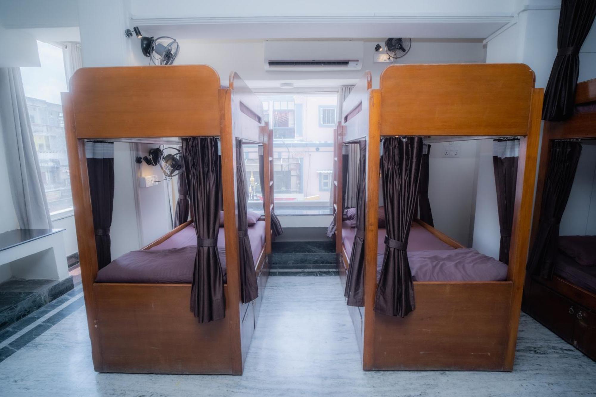 Pearl Courtyard Dormitory Varanasi Ngoại thất bức ảnh